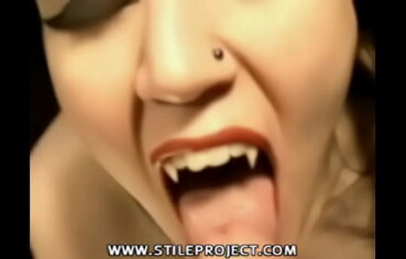 Britney vampirina teenage vampire