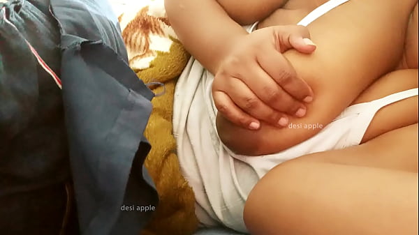 Indian chubby bhabhi