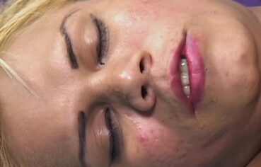 Porno  suce sa fille trans